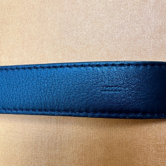 COPY - Louis Vuitton LV Initiales 25mm Belt - Picture 4 of 7